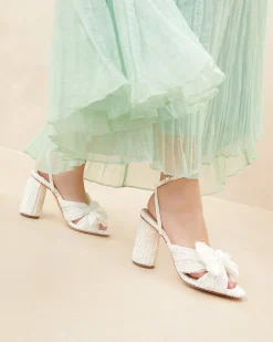 Outlet Loeffler Randall Camellia White Lace Bow Heel White/Cream /><noscript><img width=