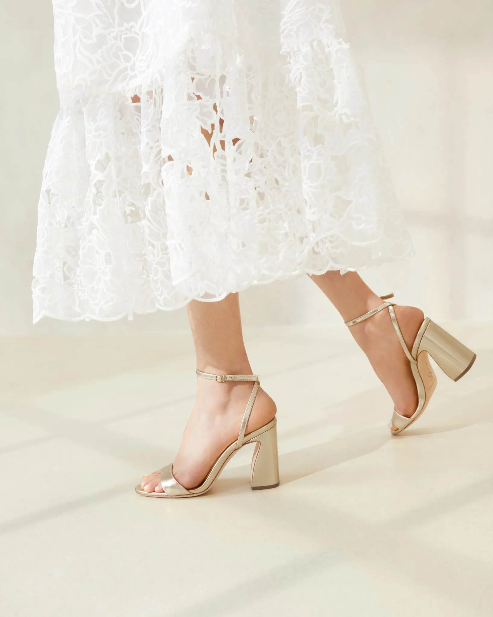 Hot Loeffler Randall Malia Curved-Heel Sandal Cream